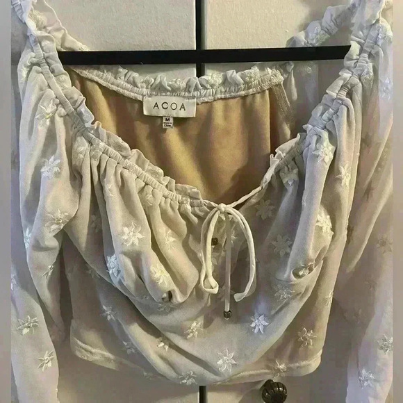 Acoa White blouse - Picture 7 of 10